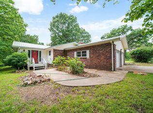 12001 S 645th Rd, Miami, OK 74354