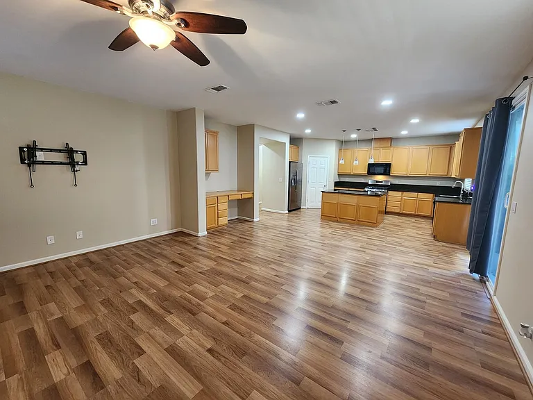 936 Haycastle Ct — Photo 28