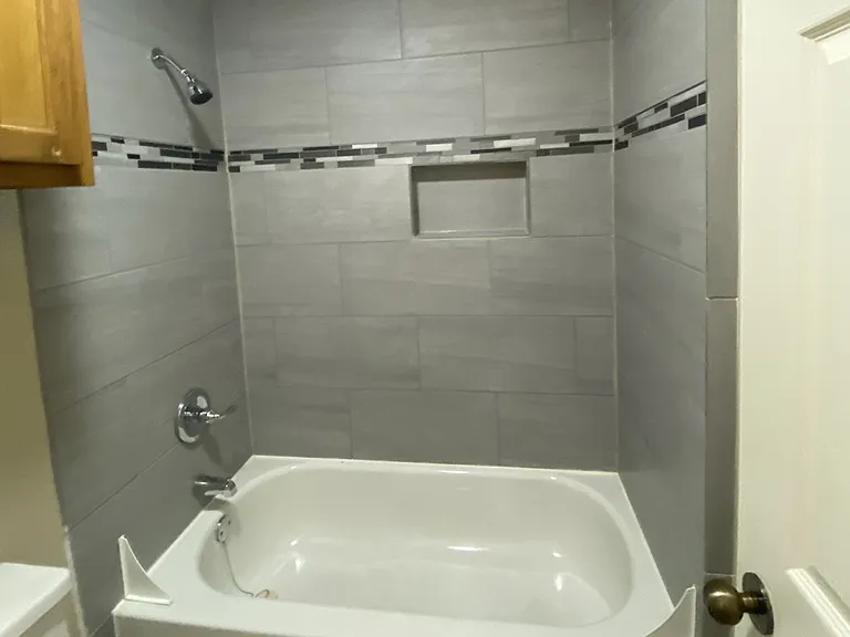 5520 Lewis Ct E — Photo 13