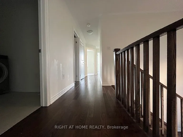 17 Lockyer Dr — Photo 8