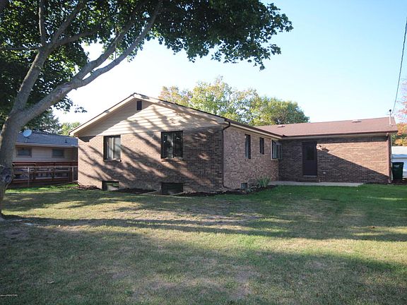 2nd image of 3505 Sandhurst Dr