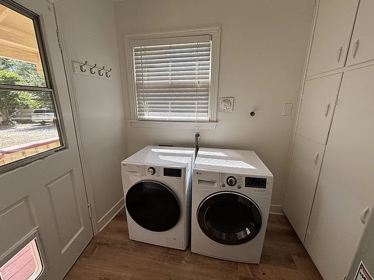 582 Olivene Ct — Photo 14