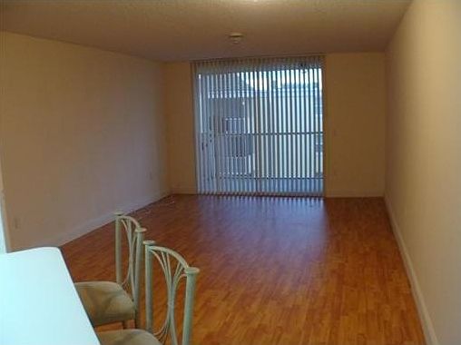 1st image of 8245 Lake Dr APT 506