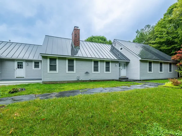 88 Windward South Road, Dorset, VT 05251