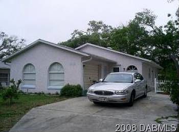 1st image of 612 Pine St