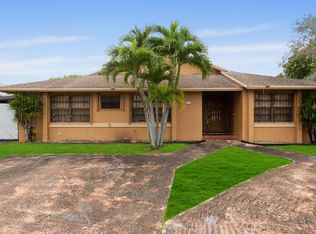 9950 SW 5th Street Cir, Miami, FL 33174