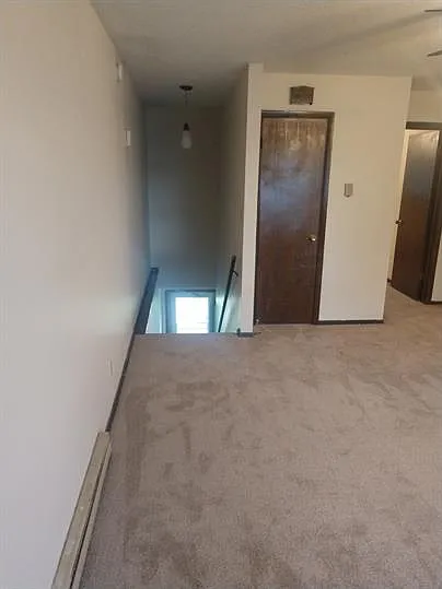 601 E Main St #4