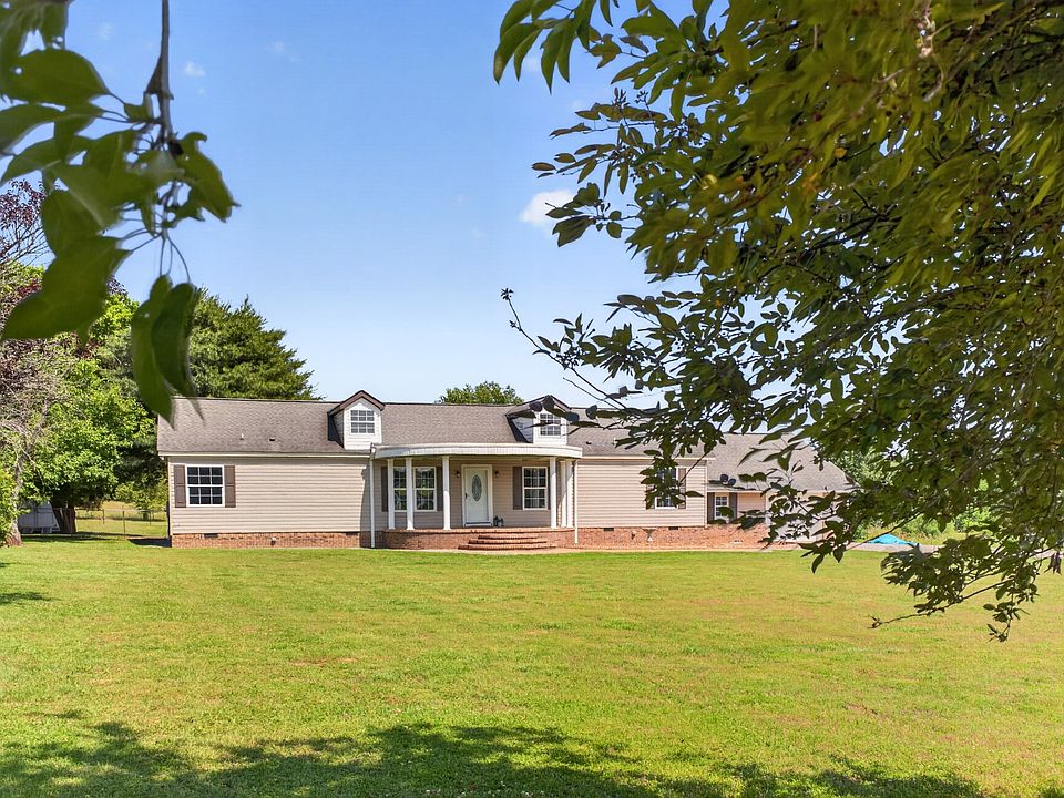 1st image of 2673 McKnight Rd