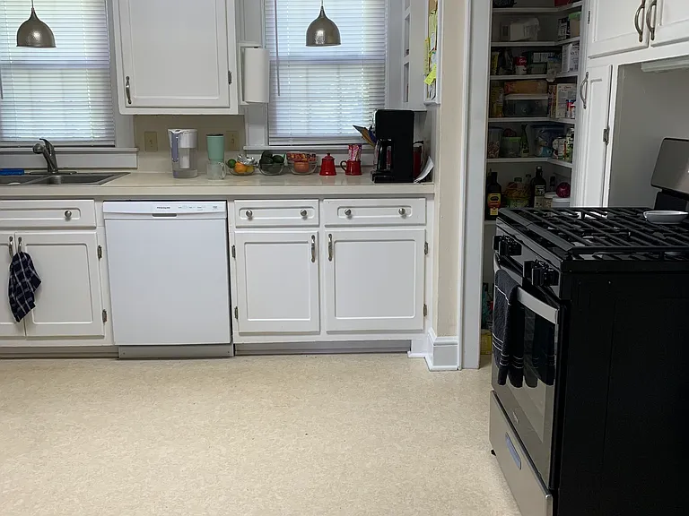 135 Stonewall Hts — Photo 8