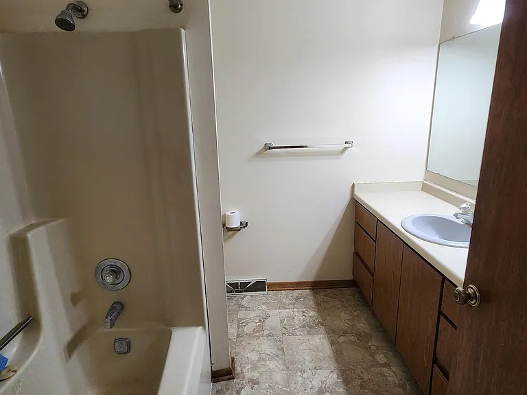 21575 Mary Lynn Dr — Photo 14