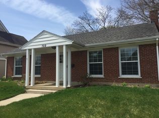 722 N Arlington Heights Rd, Arlington Heights, IL 60004