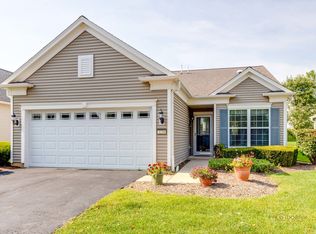 3234 Comstock Ct, Mundelein, IL 60060