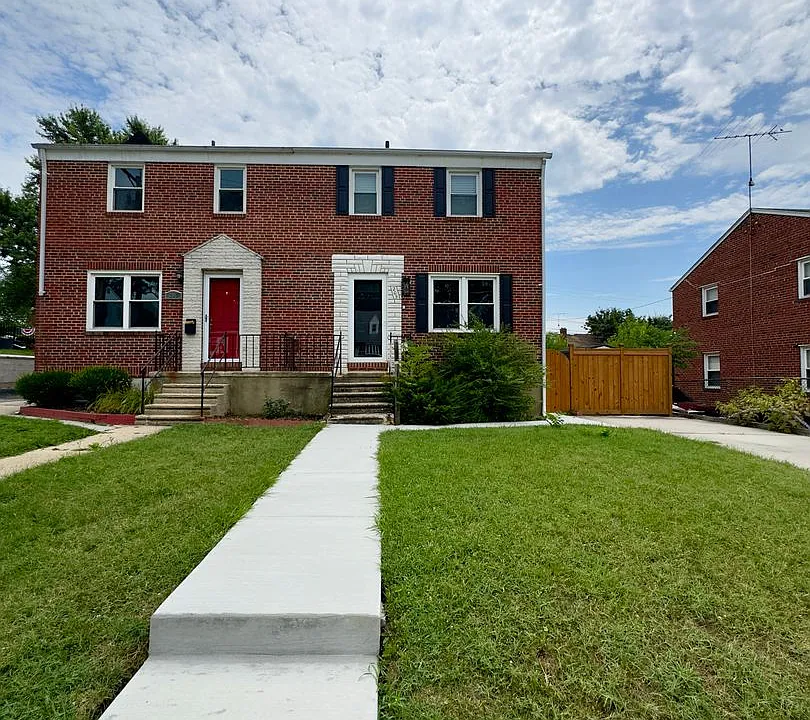 205 Sipple Ave