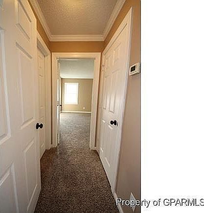 2nd image of 405 S Cottonwood Dr