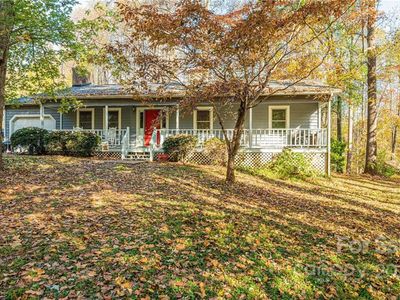1516 Old Carriage Dr, Newton, NC, 28658