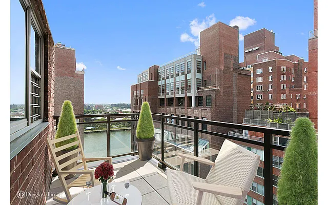 Rented by Douglas Elliman | media 3