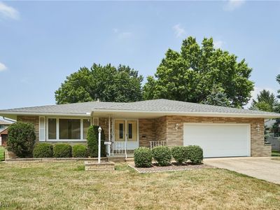 2611 Dorset Dr, Seven Hills, OH, 44131