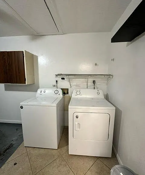 3620 SW 7th Pl — Photo 15