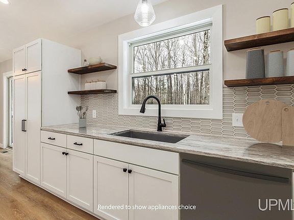 3rd image of N3846 Traders Mine Rd