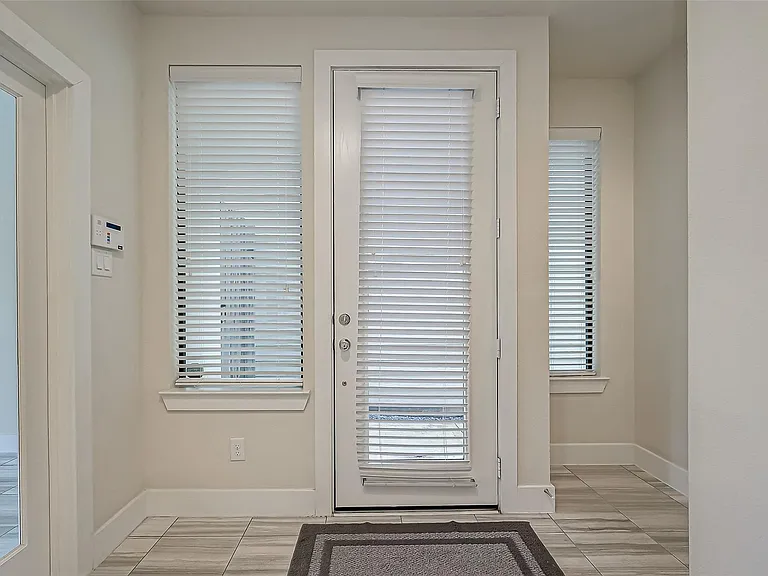 4025 Tulane St — Photo 3