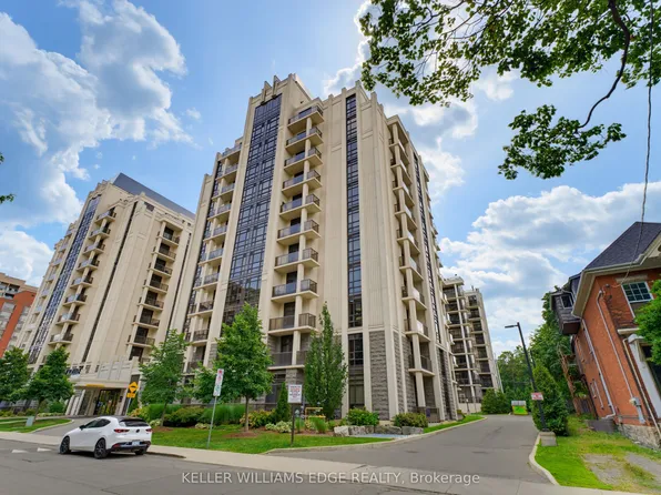 85 Robinson St #608, Hamilton, ON L8P 0B9