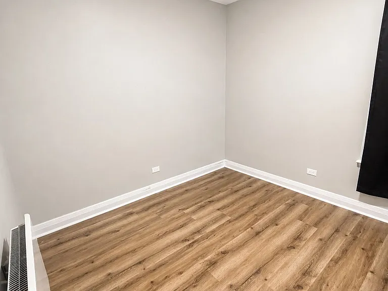 81 Curtis St #4 — Photo 4