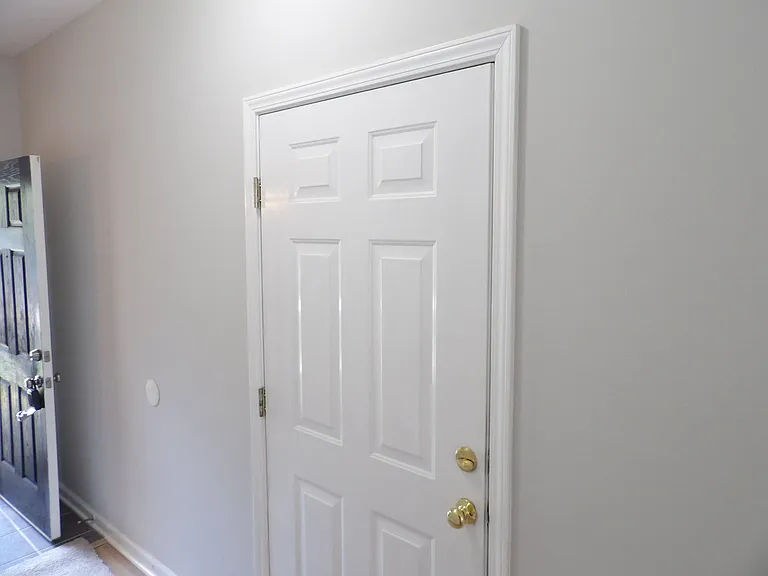 108 Charleston Ct — Photo 42