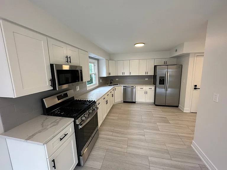 2031 Parkside Dr #1 — Photo 4