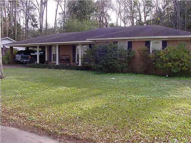 2nd image of 174 Maple St