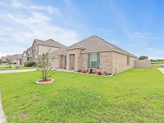 5th image of 135 Grace View Dr