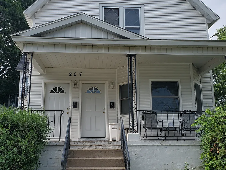 207 Institute St #B — Photo 1