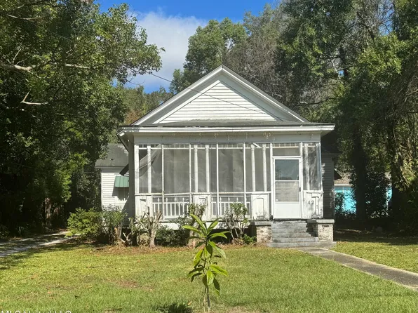 4219 Bellview Ave, Moss Point, MS 39563
