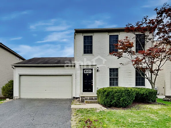 239 Galloway Ridge Dr, Galloway, OH 43119