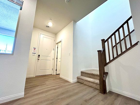 5th image of 12504 Kings Creek Pl