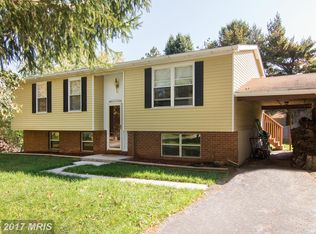 3 Shamrock Cir, Westminster, MD 21157