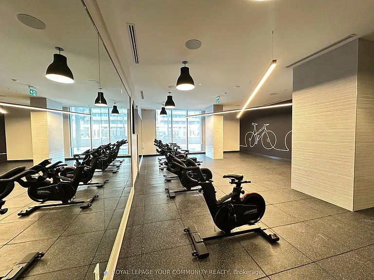 2545 Simcoe St N #2001 — Photo 23