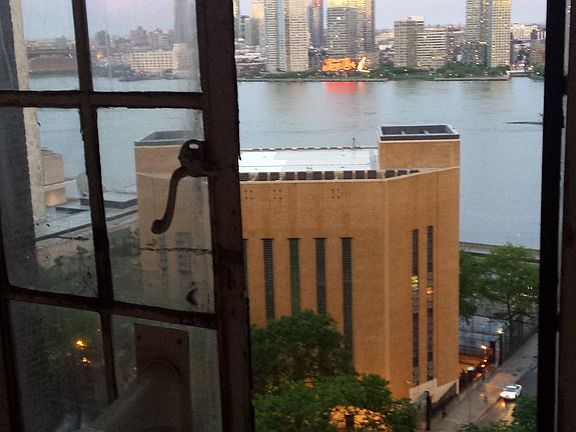 3rd image of 5 Tudor City Pl APT 1333