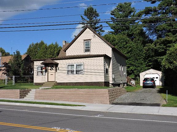 2nd image of 91 Wawbeek Ave