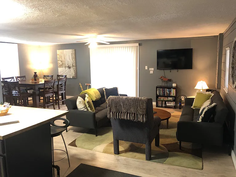 5057 Miller South Rd — Photo 4