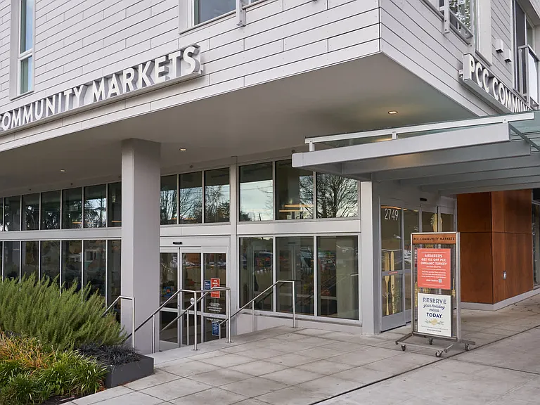 Grocery stores and markets are just down the street.