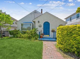 15 Marwood Rd S, Port washington, NY 11050