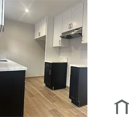 2 bed, $2,595 — Photo 2