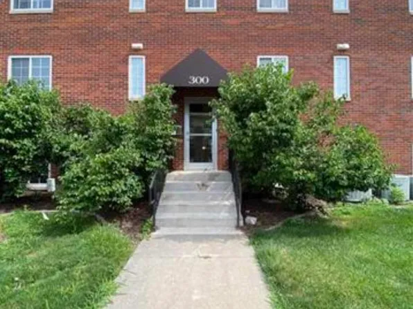 300 Grandview Ct #309, Iowa City, IA 52246