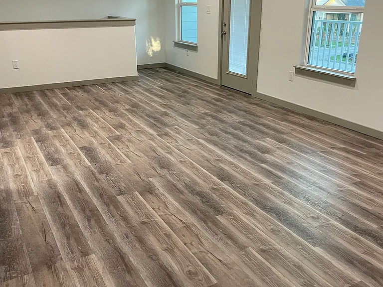 624 Center St #A — Photo 15