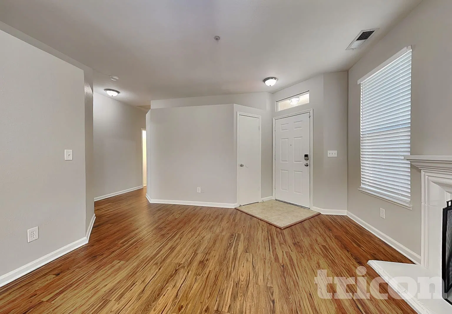 408 Falcon Drive Woodland CA — Photo 2