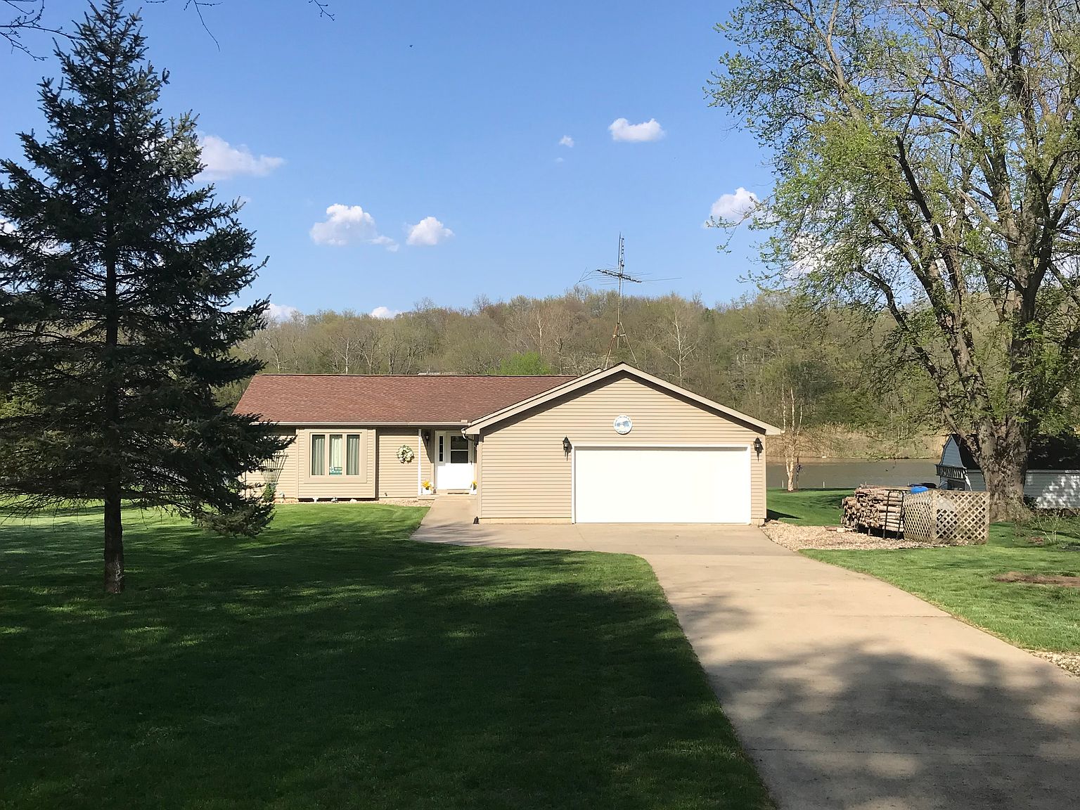 1409 Shoreline Dr, Varna, IL 61375 Zillow
