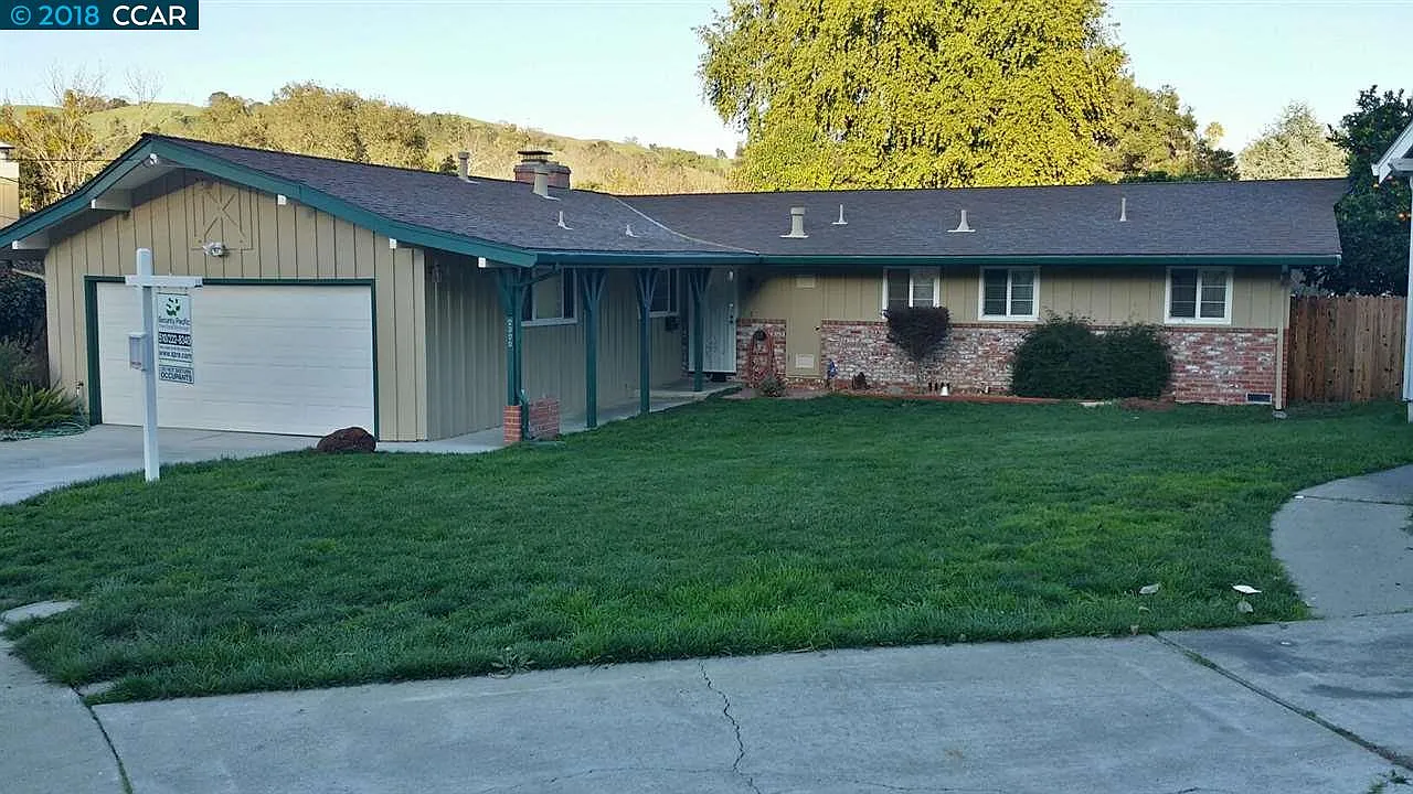 2320 Sarita Ct photo 1