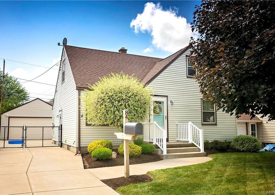 1st image of 84 Lyndale Ct