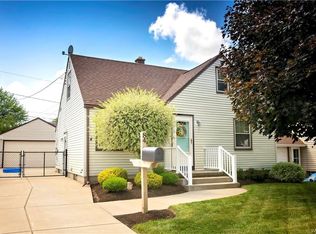84 Lyndale Ct, West Seneca, NY