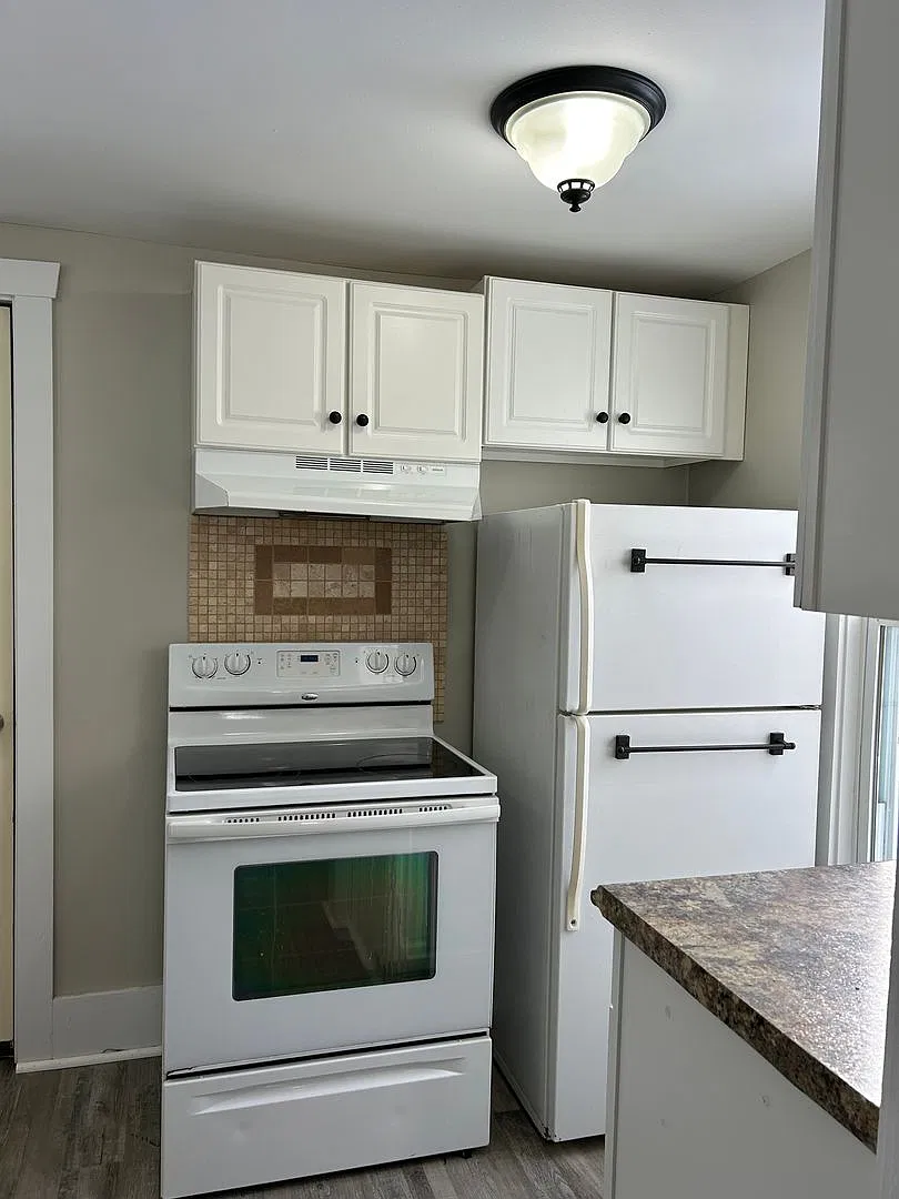 815 Hannibal St — Photo 2